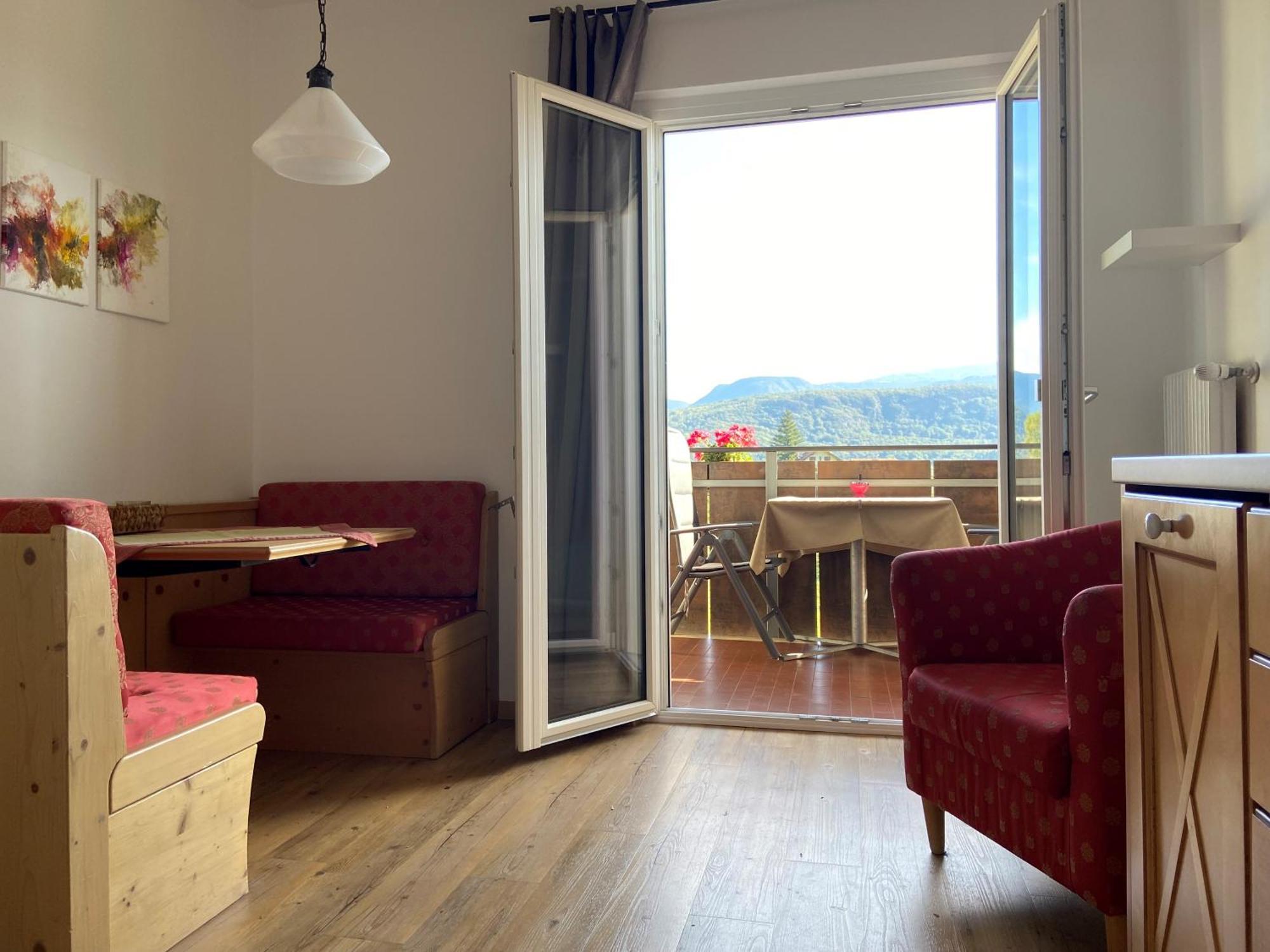 Residence La Terrazza Кальдаро Екстер'єр фото
