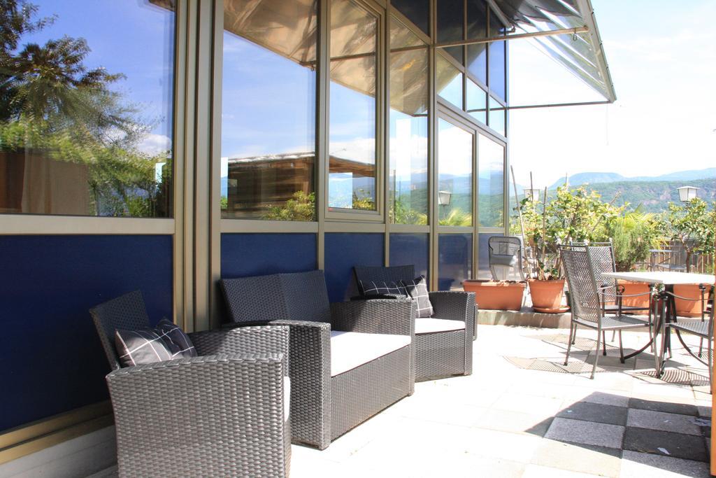 Residence La Terrazza Кальдаро Екстер'єр фото