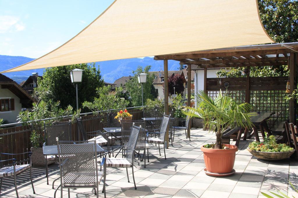 Residence La Terrazza Кальдаро Екстер'єр фото