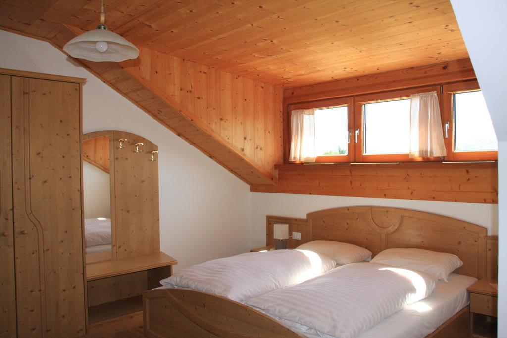 Residence La Terrazza Кальдаро Екстер'єр фото